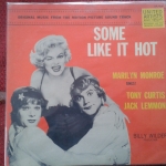Buy vinyl record MONROE /LEMON/CURTIS certains l'aiment chauds  FIRST USA for sale